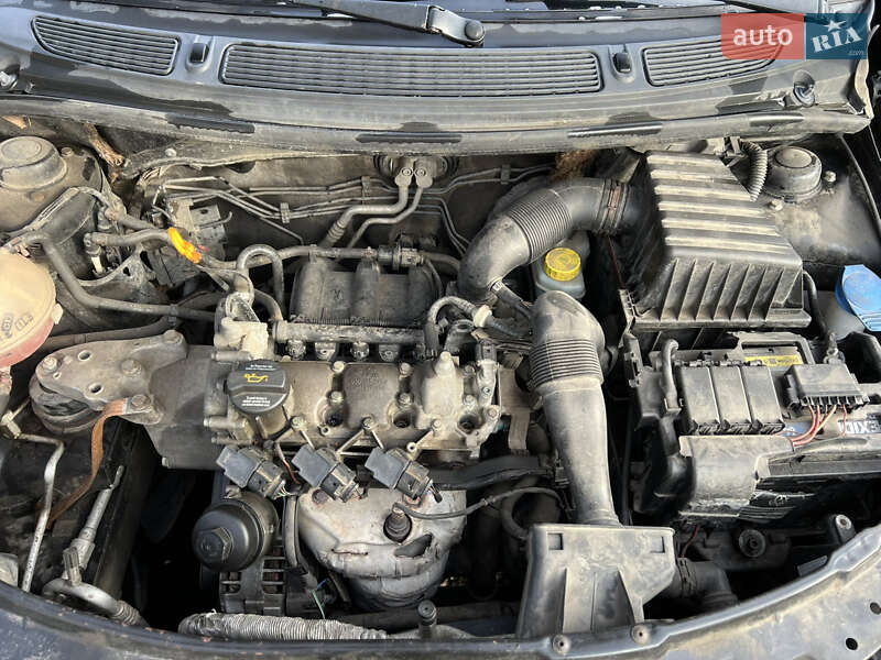 Хетчбек Skoda Fabia 2008 в Вінниці фото 25 Хетчбек Skoda Fabia 2008 в Вінниці