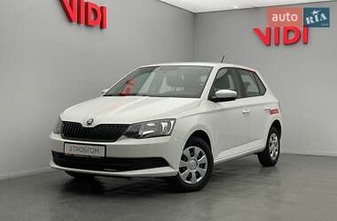 Хэтчбек Skoda Fabia 2018 в Киеве