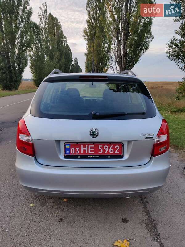 Універсал Skoda Fabia 2010 в Баришівка