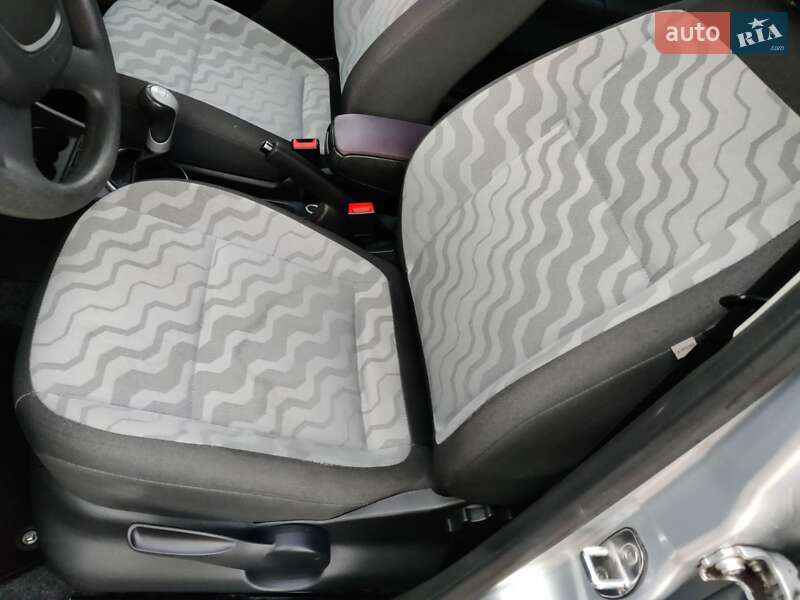 Універсал Skoda Fabia 2010 в Баришівка