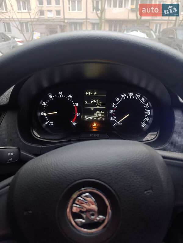 Хетчбек Skoda Fabia 2016 в Києві