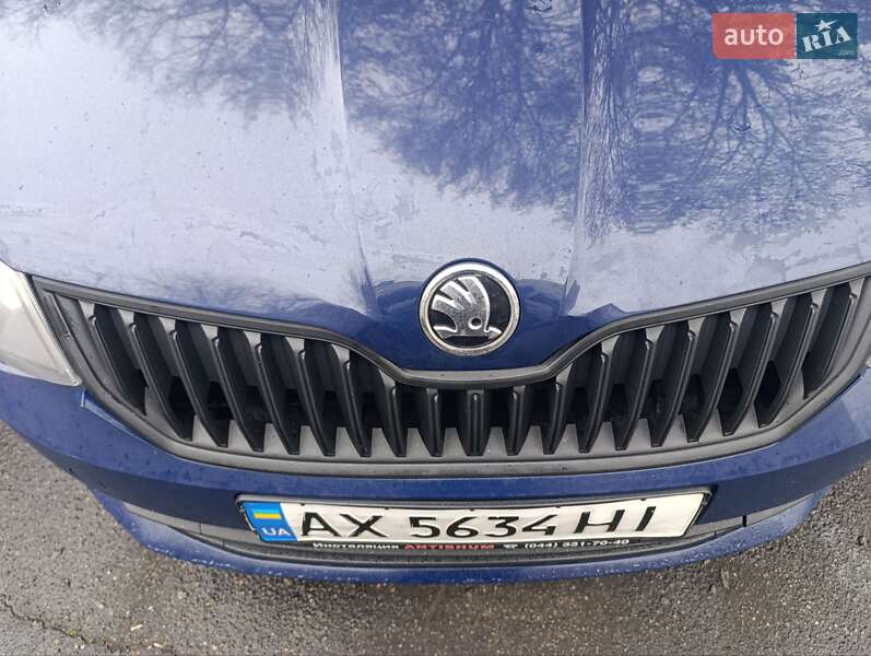 Хетчбек Skoda Fabia 2016 в Києві