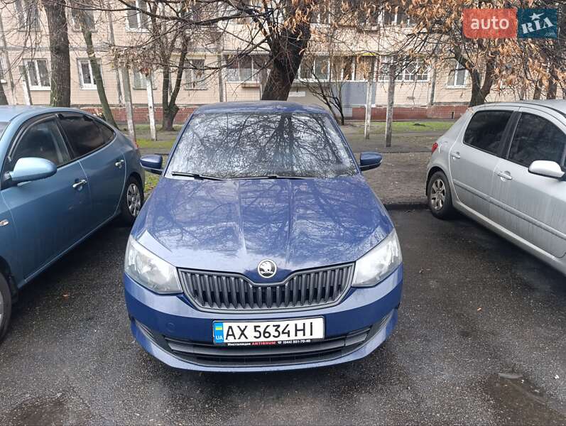 Хетчбек Skoda Fabia 2016 в Києві