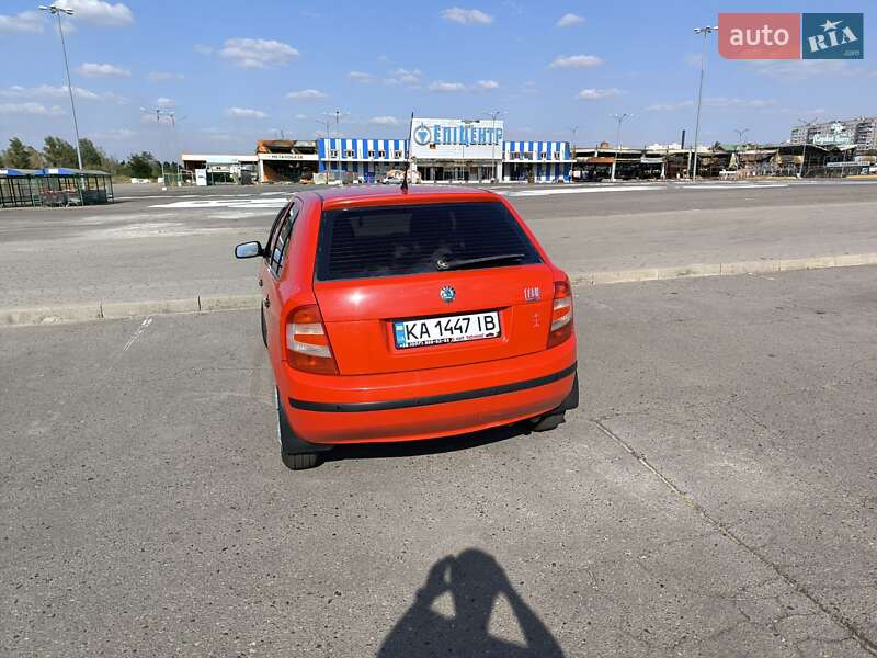 Хэтчбек Skoda Fabia 2006 в Харькове