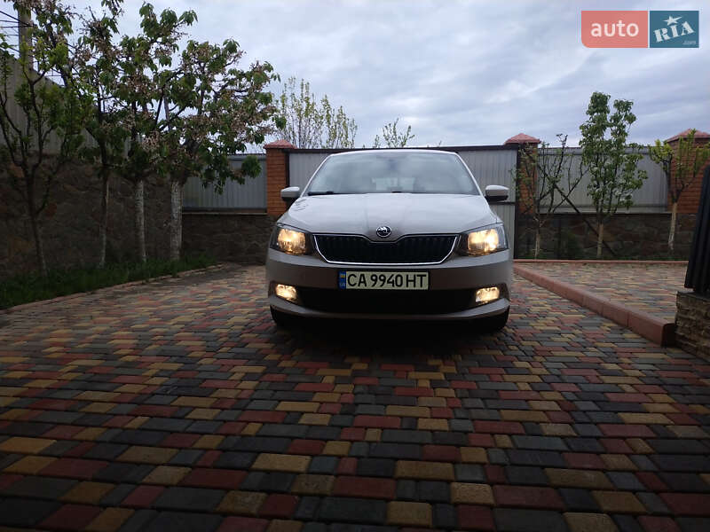 Универсал Skoda Fabia 2016 в Южноукраинске