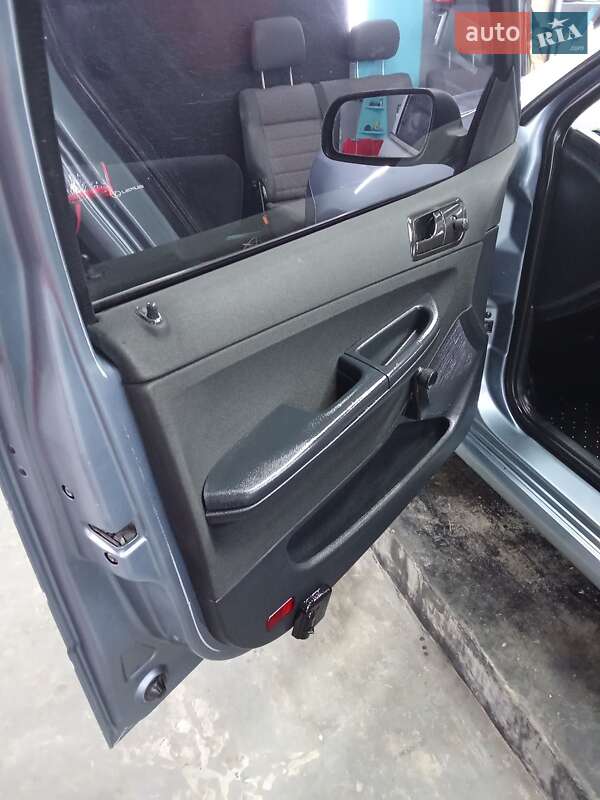 Хэтчбек Skoda Fabia 2005 в Ивано-Франковске