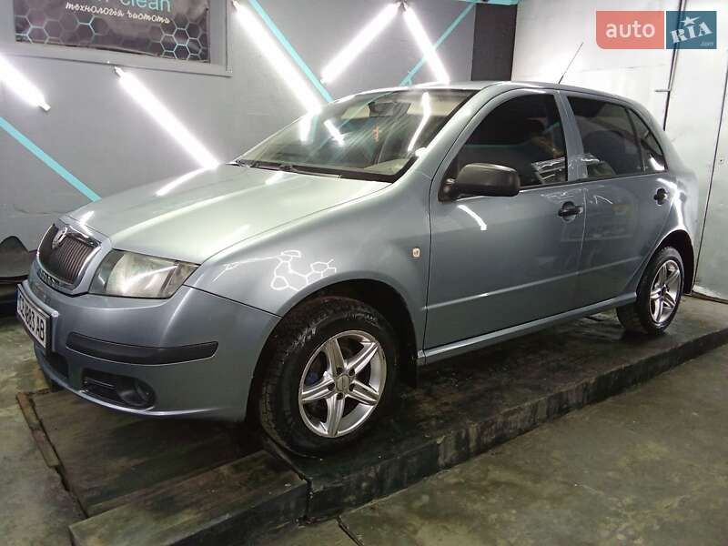 Хэтчбек Skoda Fabia 2005 в Ивано-Франковске