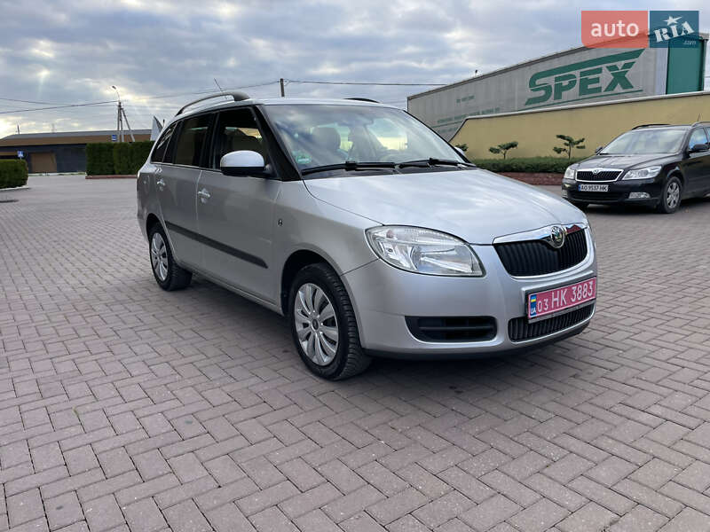 Універсал Skoda Fabia 2009 в Виноградові фото Універсал Skoda Fabia 2009 в Виноградові