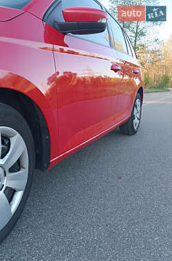 Универсал Skoda Fabia 2015 в Ирпене