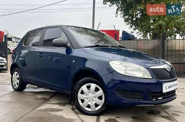 Хетчбек Skoda Fabia 2013 в Києві