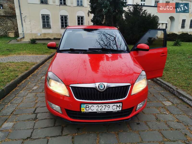 Skoda Fabia 2011 Skoda Fabia 2011