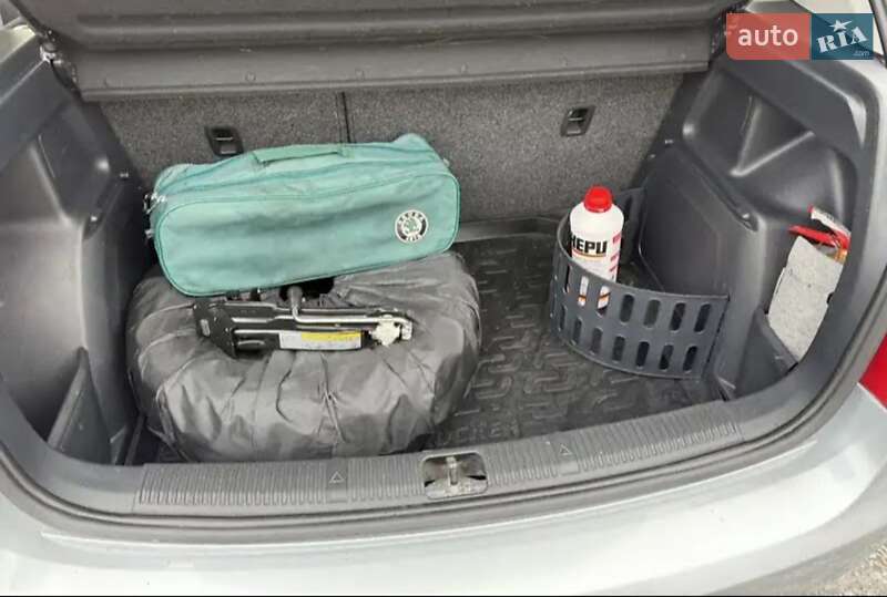 Хэтчбек Skoda Fabia 2013 в Шостке фото 12 Хэтчбек Skoda Fabia 2013 в Шостке