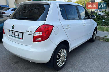Хэтчбек Skoda Fabia 2012 в Киеве
