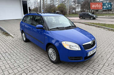 Універсал Skoda Fabia 2009 в Черкасах