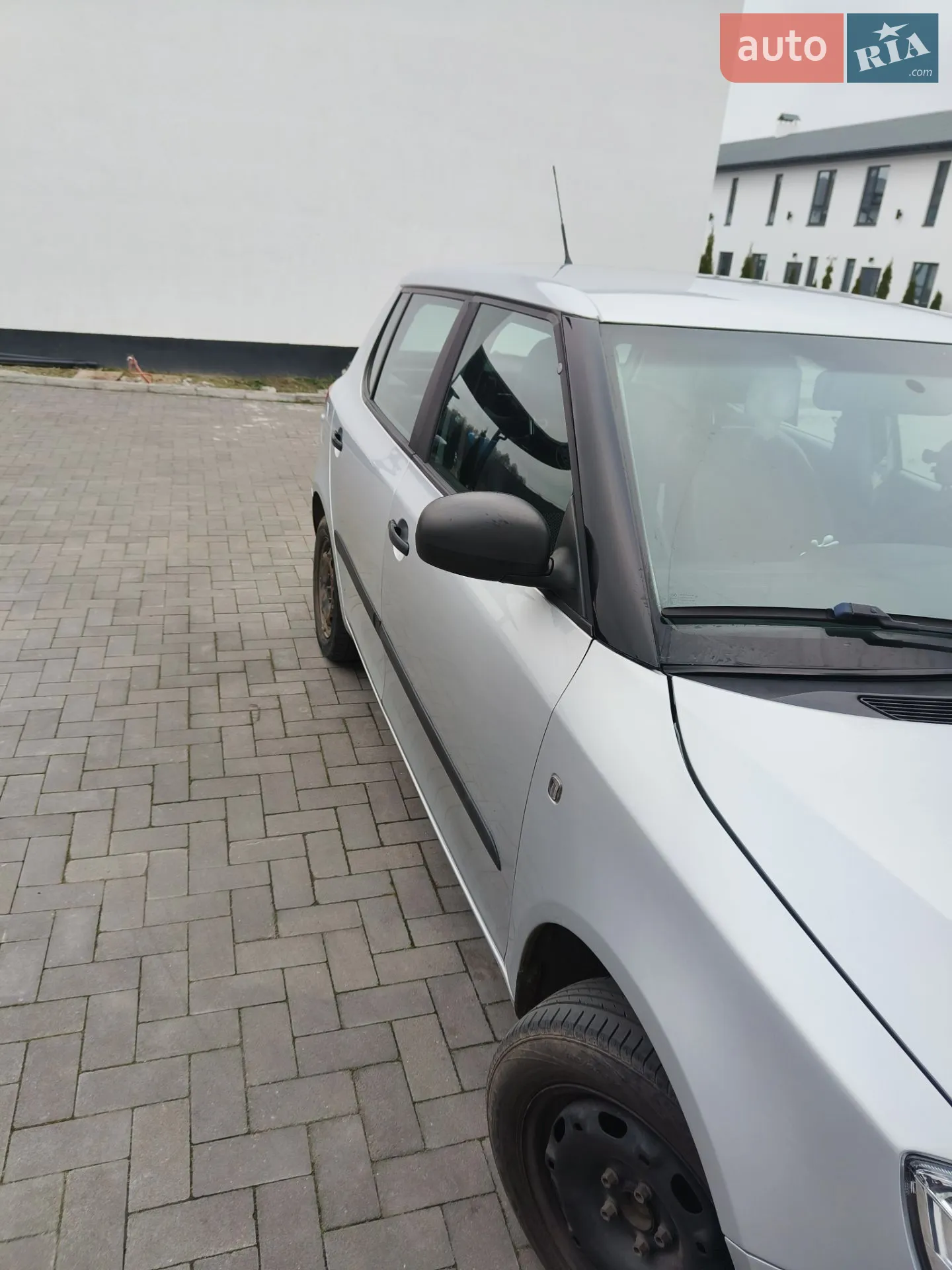2011 Skoda Fabia - мініатюра 17