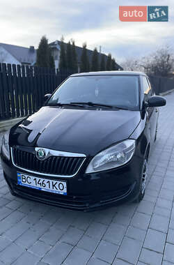 Хэтчбек Skoda Fabia 2011 в Ивано-Франковске