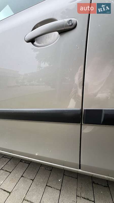 Хэтчбек Skoda Fabia 2008 в Киеве фото 10 Хэтчбек Skoda Fabia 2008 в Киеве