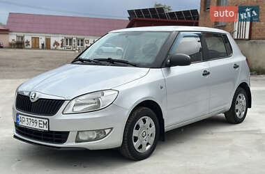Хэтчбек Skoda Fabia 2012 в Сумах