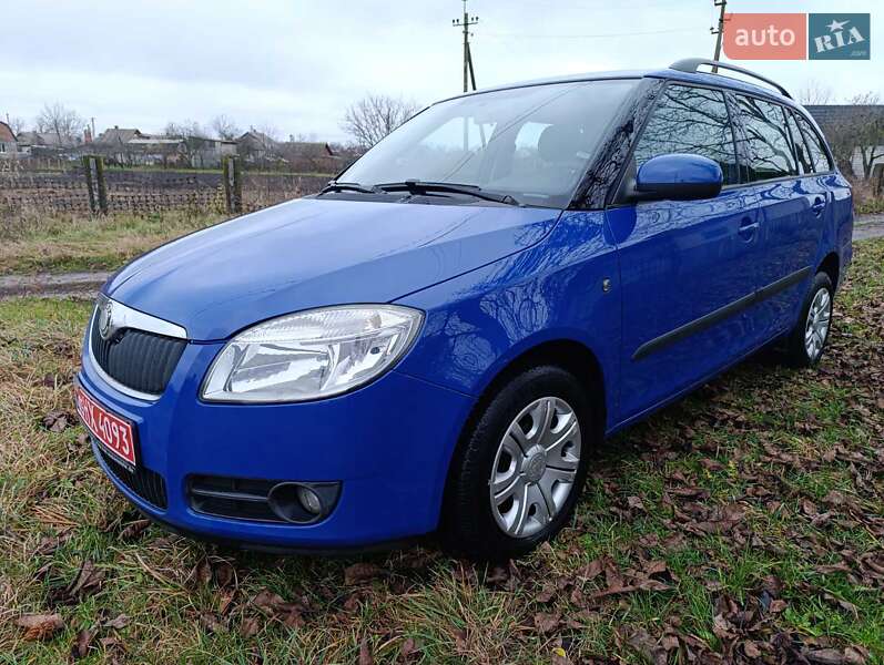 Универсал Skoda Fabia 2009 в Виннице