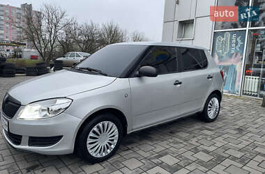 Хэтчбек Skoda Fabia 2011 в Хмельницком