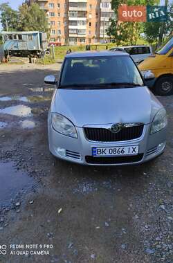 Универсал Skoda Fabia 2009 в Ровно