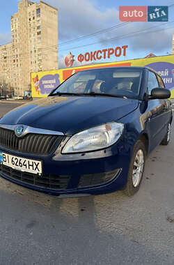 Хэтчбек Skoda Fabia 2011 в Харькове