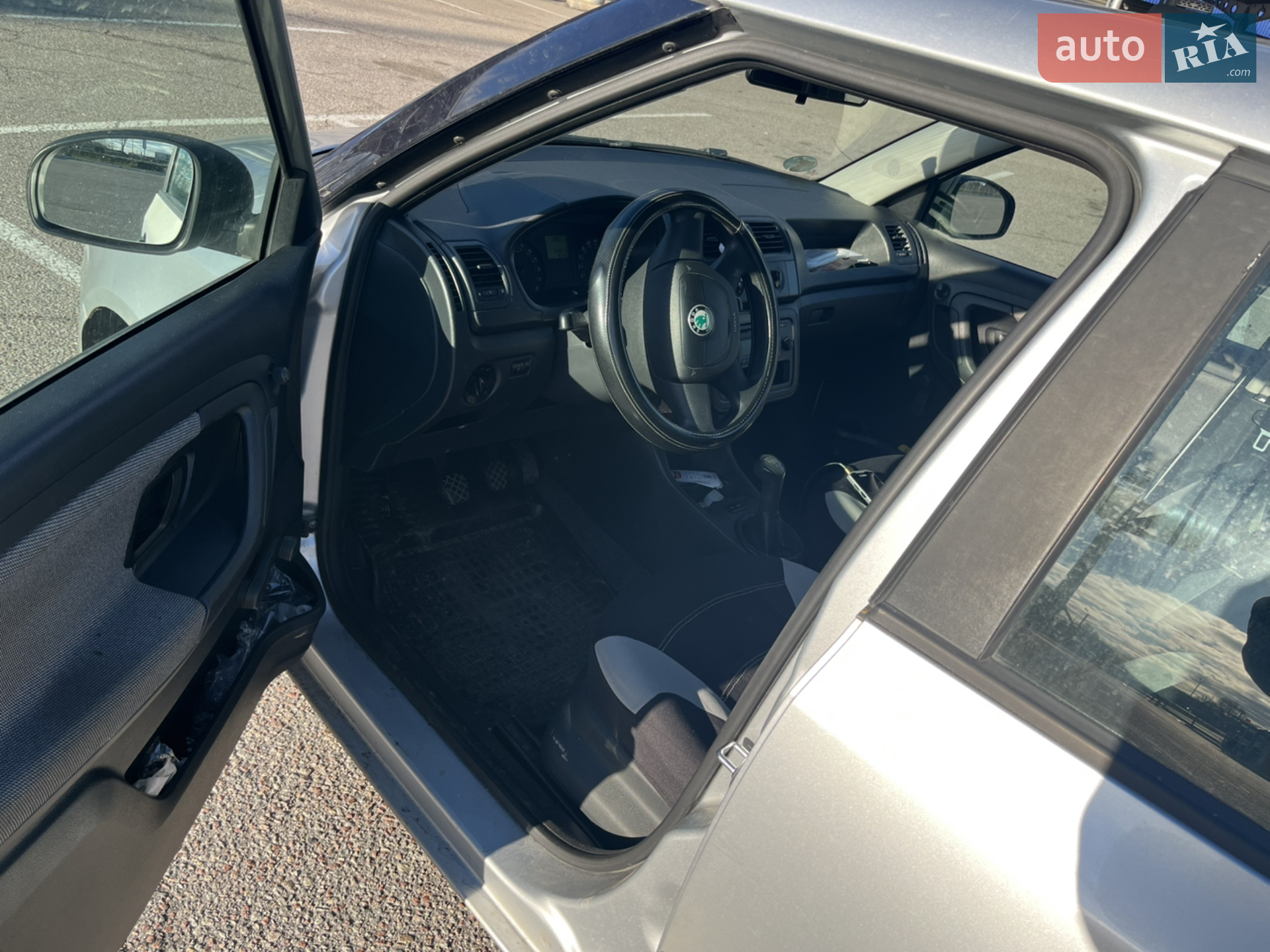 2012 Skoda Fabia - мініатюра 7