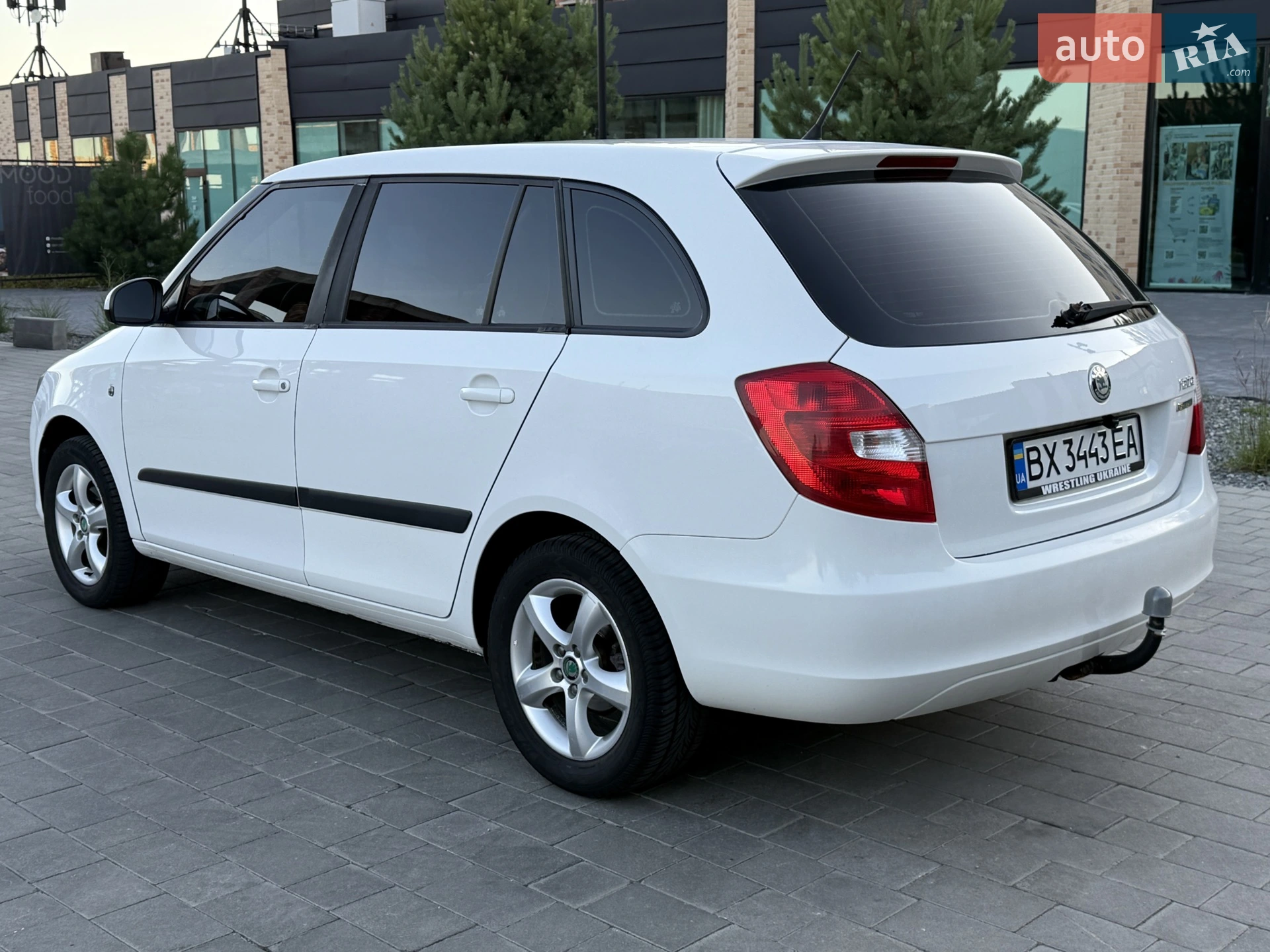 2011 Skoda Fabia - мініатюра 8