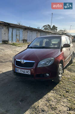 Хэтчбек Skoda Fabia 2007 в Львове