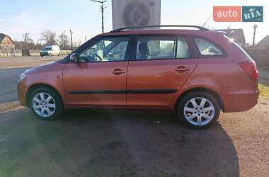 Універсал Skoda Fabia 2008 в Житомирі