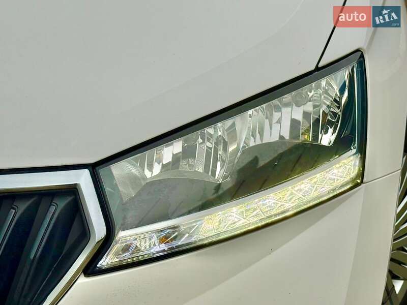 Универсал Skoda Fabia 2021 в Киеве