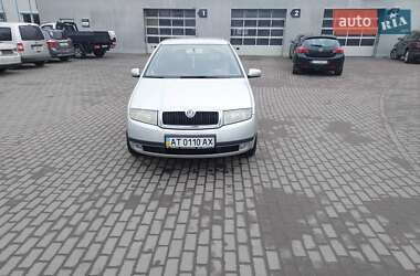 Седан Skoda Fabia 2004 в Калуші