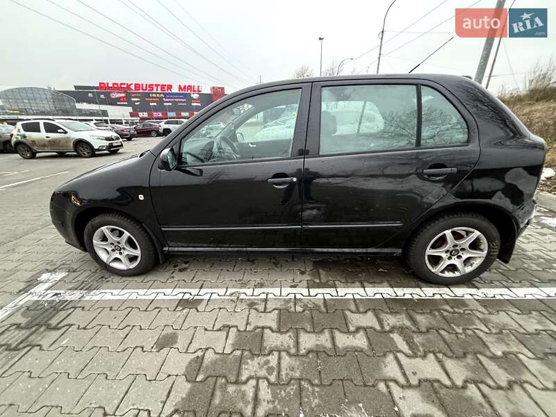 Хетчбек Skoda Fabia 2005 в Києві фото 5 Хетчбек Skoda Fabia 2005 в Києві