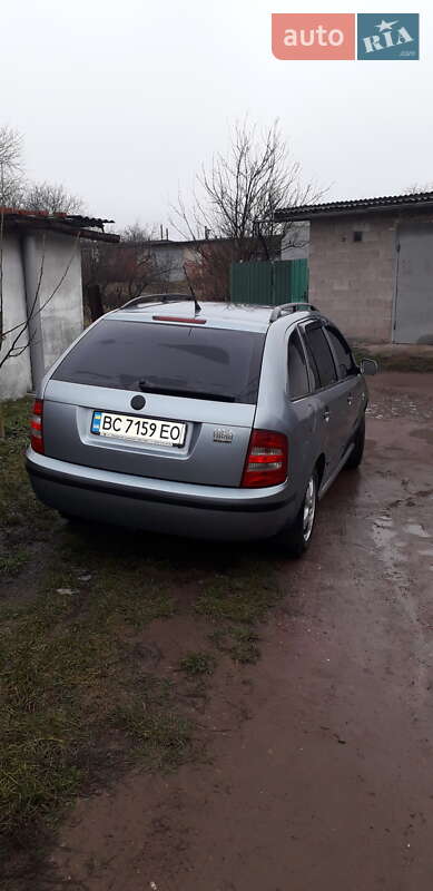 Универсал Skoda Fabia 2002 в Сокале