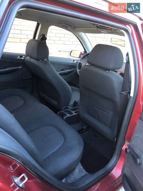 Универсал Skoda Fabia 2006 в Ровно