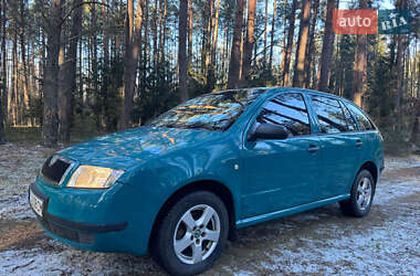 Универсал Skoda Fabia 2002 в Маневичах