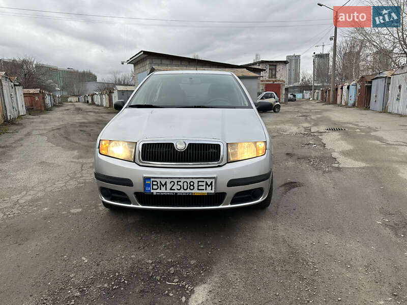 Хетчбек Skoda Fabia 2006 в Києві