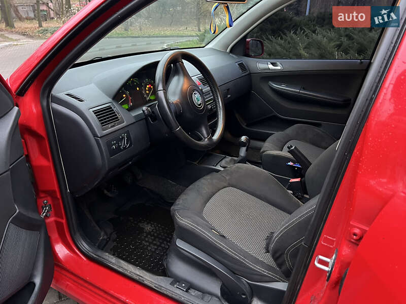 Хетчбек Skoda Fabia 2007 в Києві