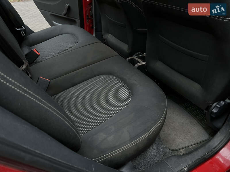 Хетчбек Skoda Fabia 2007 в Києві