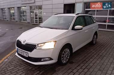 Универсал Skoda Fabia 2021 в Киеве