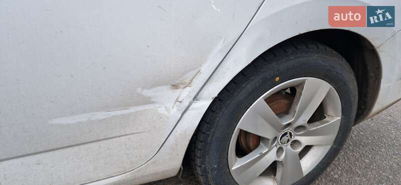 Універсал Skoda Fabia 2016 в Житомирі