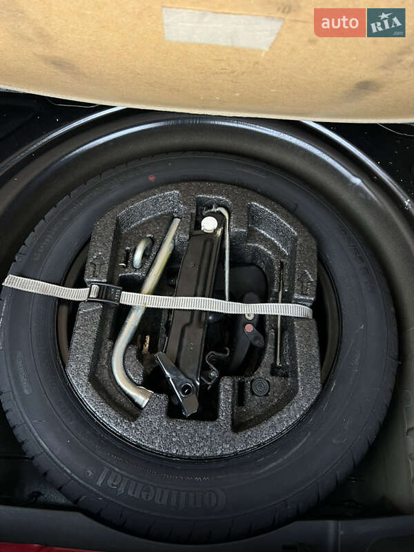 Універсал Skoda Fabia 2009 в Нововолинську