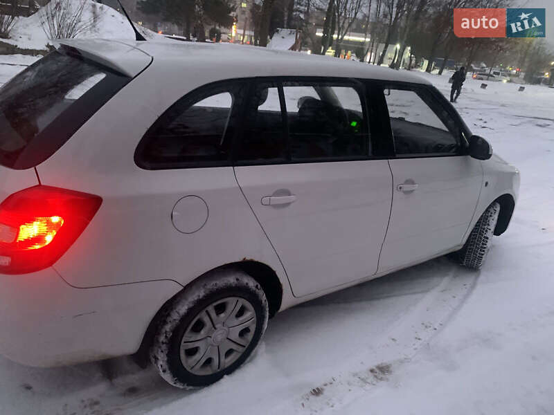 Универсал Skoda Fabia 2013 в Львове