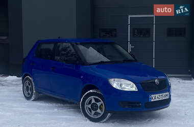 Хетчбек Skoda Fabia 2009 в Києві