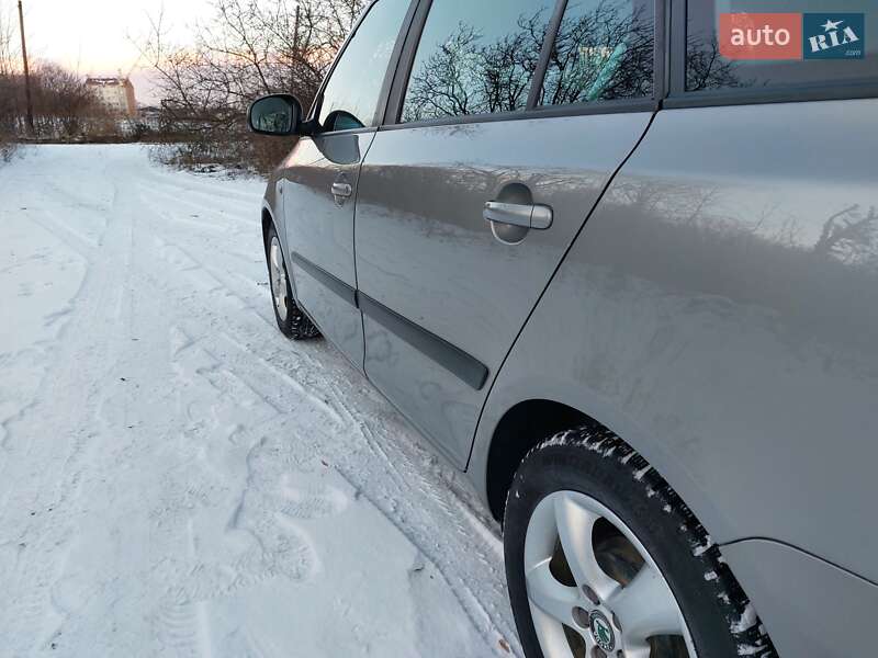 Універсал Skoda Fabia 2010 в Кіцмані