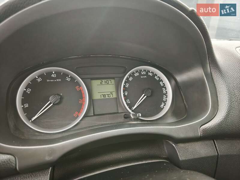 Универсал Skoda Fabia 2007 в Хмельницком фото 23 Универсал Skoda Fabia 2007 в Хмельницком