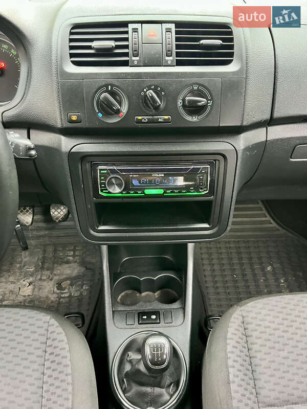 Хэтчбек Skoda Fabia 2013 в Одессе