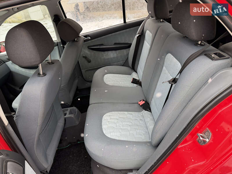 Хэтчбек Skoda Fabia 2000 в Тульчине фото 14 Хэтчбек Skoda Fabia 2000 в Тульчине