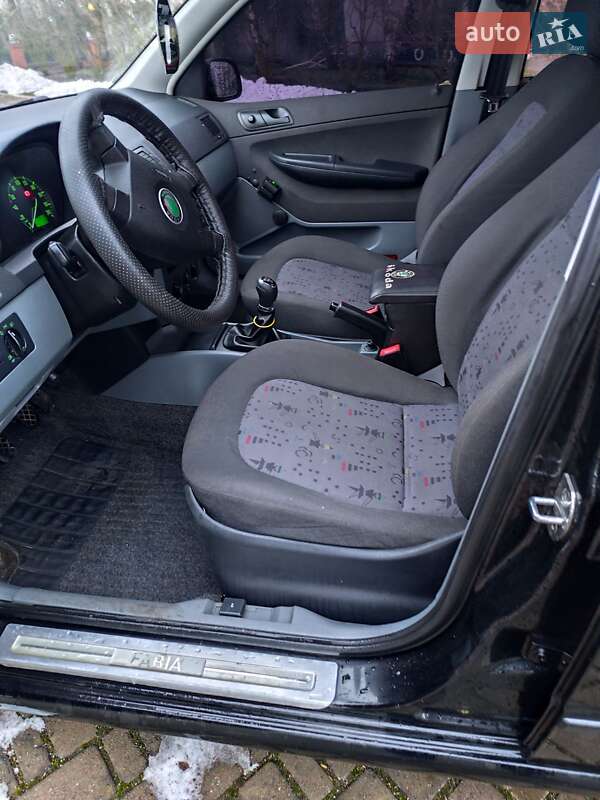 Хэтчбек Skoda Fabia 2004 в Червоногригорьевцы фото 9 Хэтчбек Skoda Fabia 2004 в Червоногригорьевцы