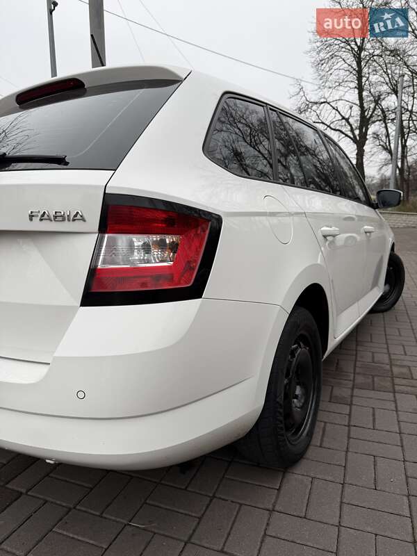 Универсал Skoda Fabia 2015 в Киеве